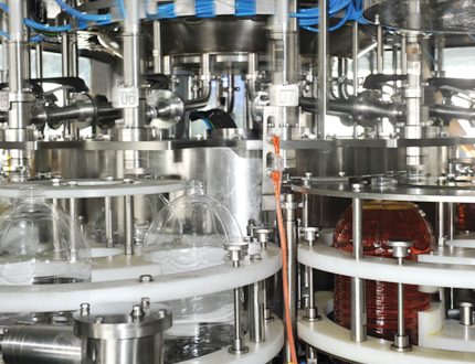 Combibloc de sopladora, llenadora y tapadora para no bebidas