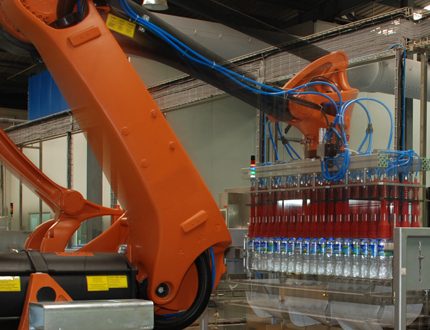 Robot machine d’emboîtage